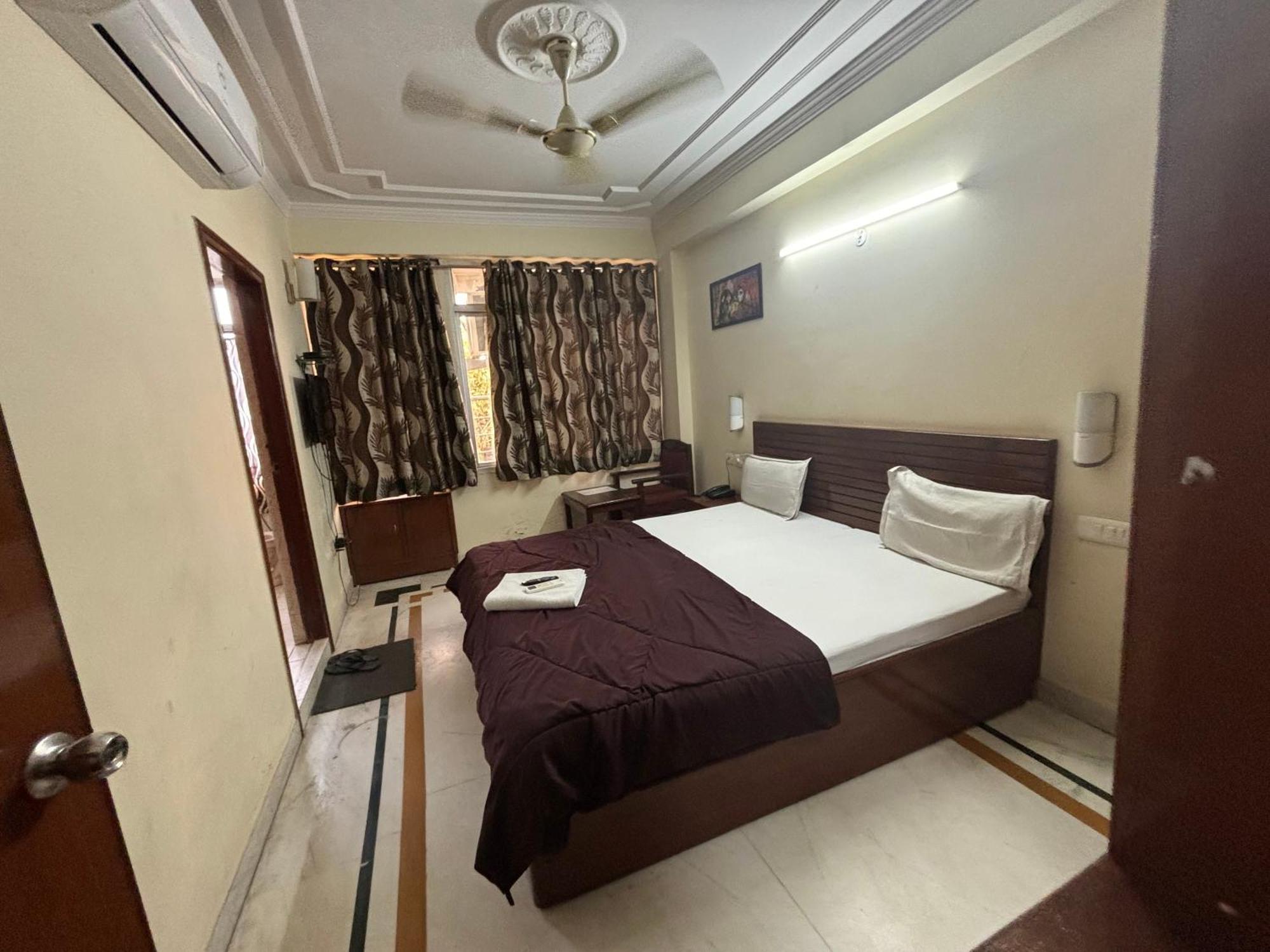 Hotel Siddhi Vinayak Station Road Джайпур Екстериор снимка