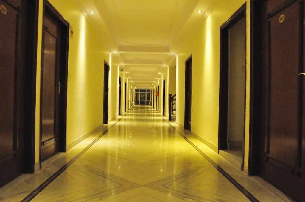 Hotel Siddhi Vinayak Station Road Джайпур Екстериор снимка
